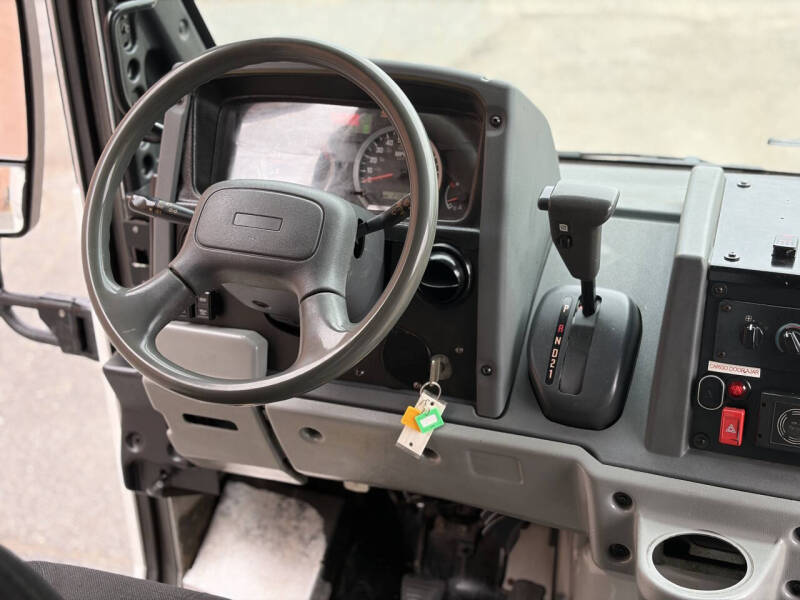 2013 Isuzu NPR