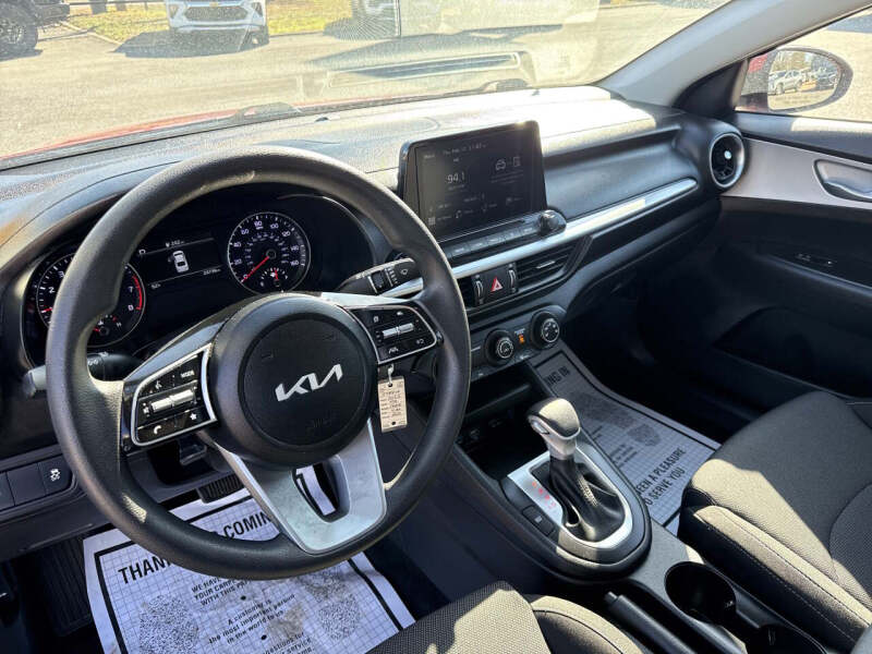 2023 Kia Forte LXS