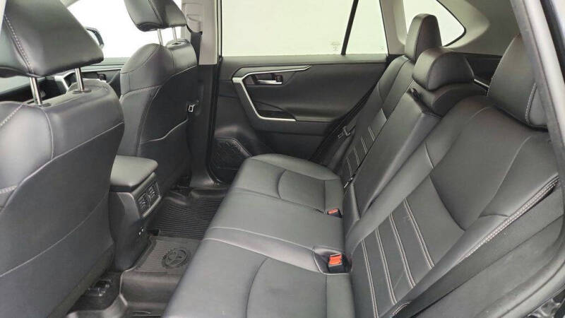 2020 Toyota RAV4 Limited