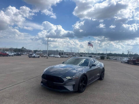 2022 Ford Mustang EcoBoost