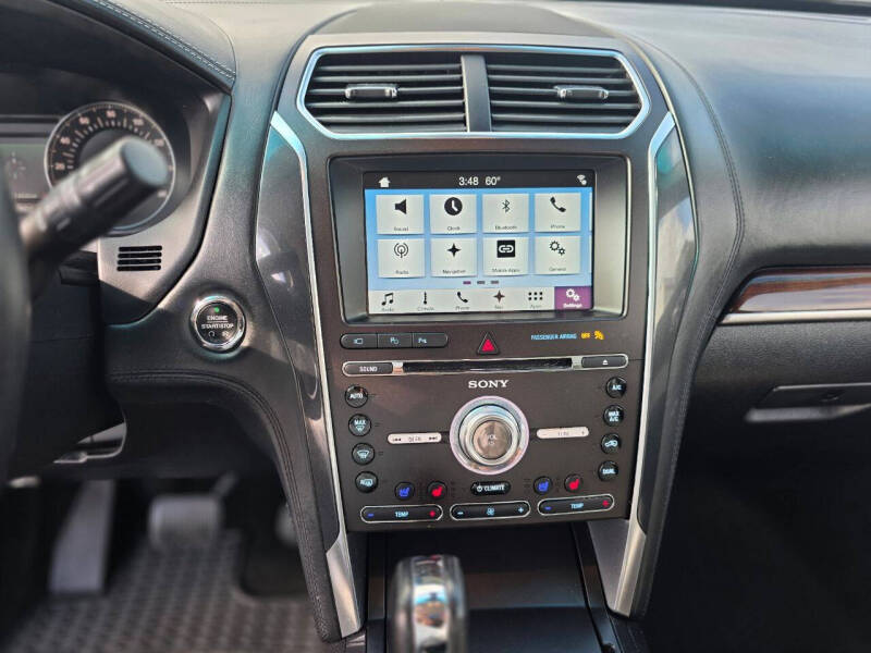 2017 Ford Explorer Platinum