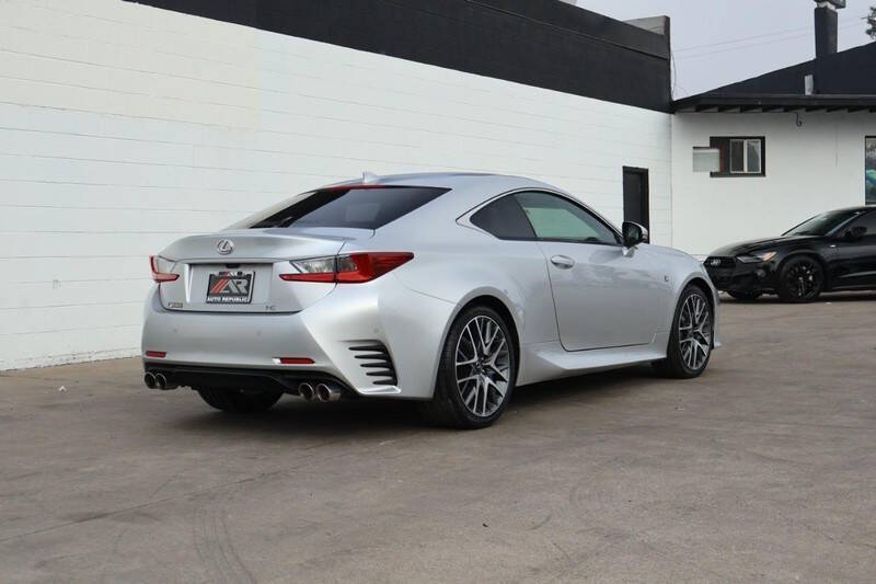2017 Lexus RC 200t