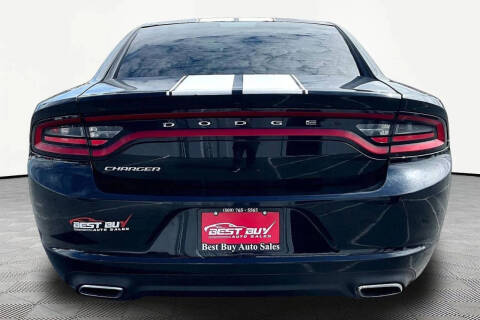 2016 Dodge Charger SE