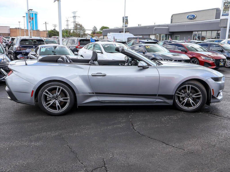 2025 Ford Mustang EcoBoost Premium
