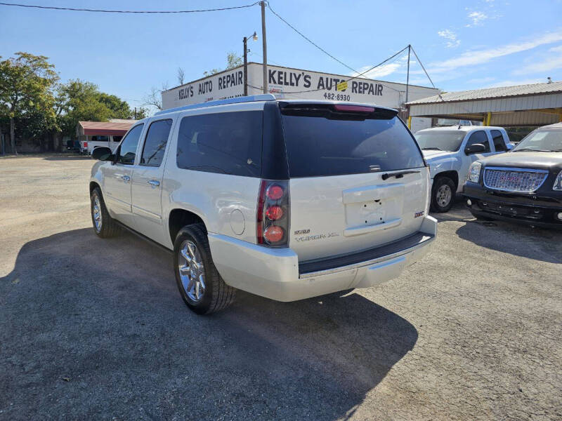2012 GMC Yukon XL Denali