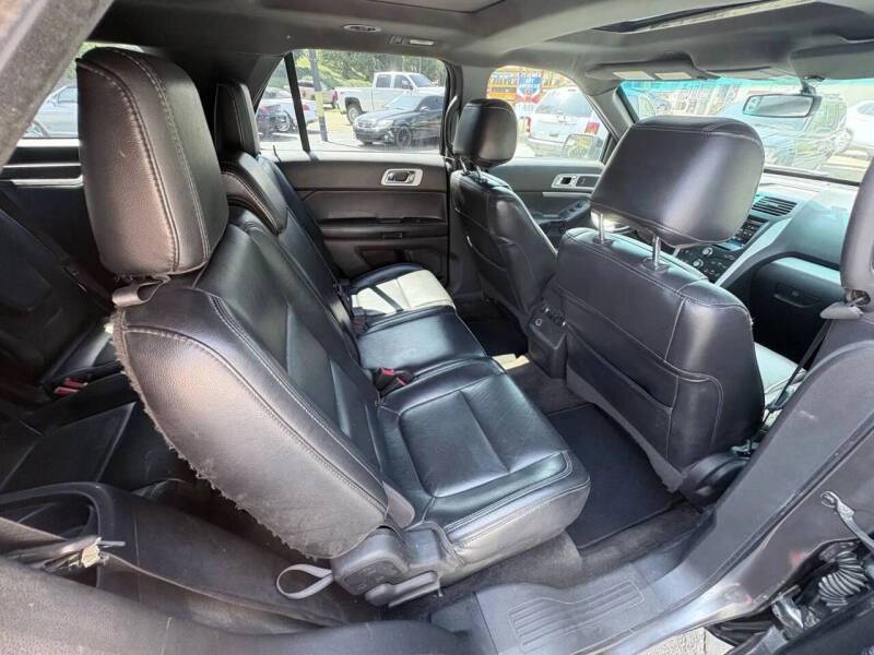 2012 Ford Explorer XLT