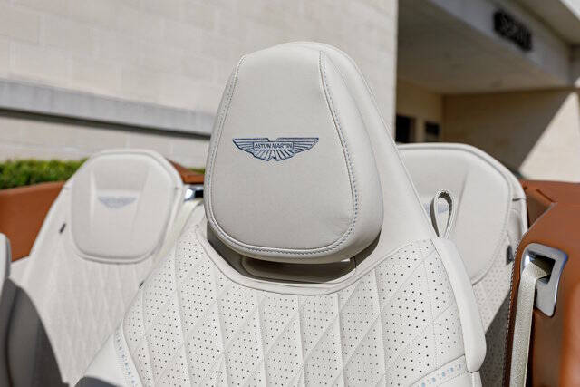 2026 Aston Martin DB12 Volante