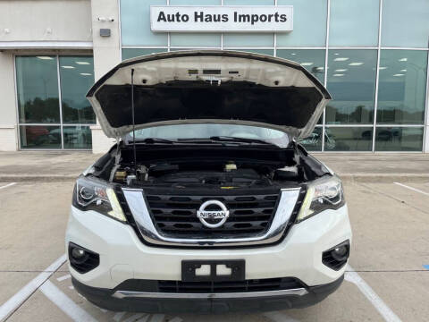 2017 Nissan Pathfinder S