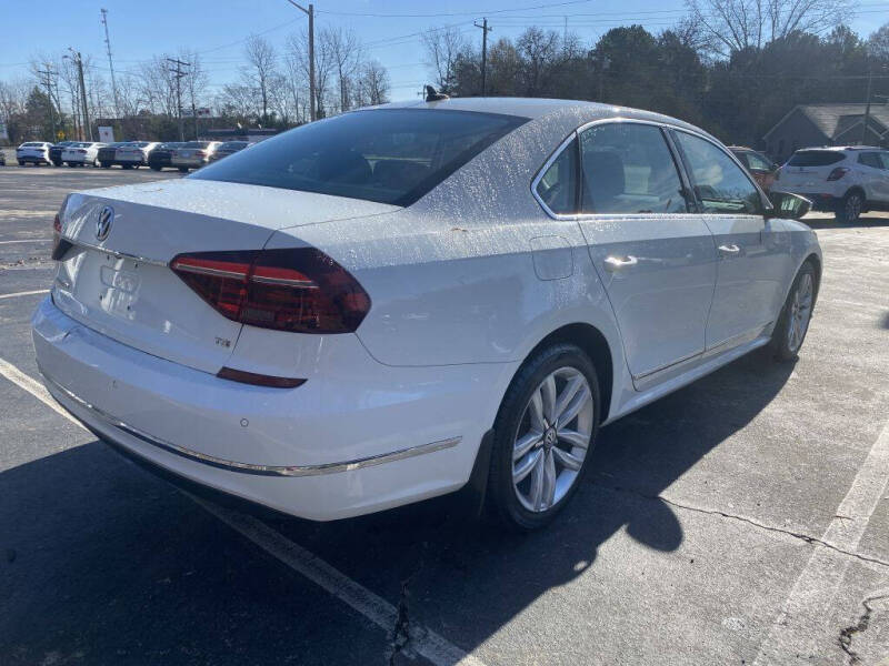 2017 Volkswagen Passat 1.8T SE