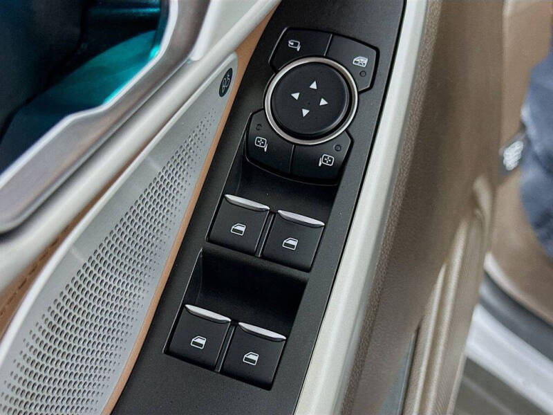 2021 Ford Explorer King Ranch