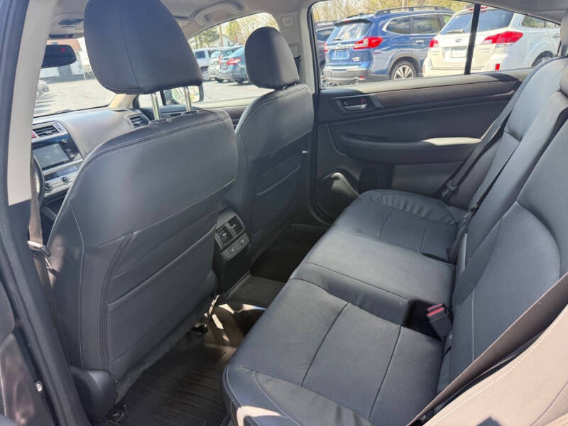 2016 Subaru Legacy 3.6R Limited
