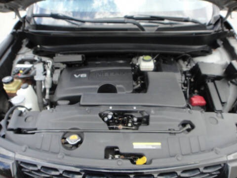 2020 Nissan Pathfinder SV