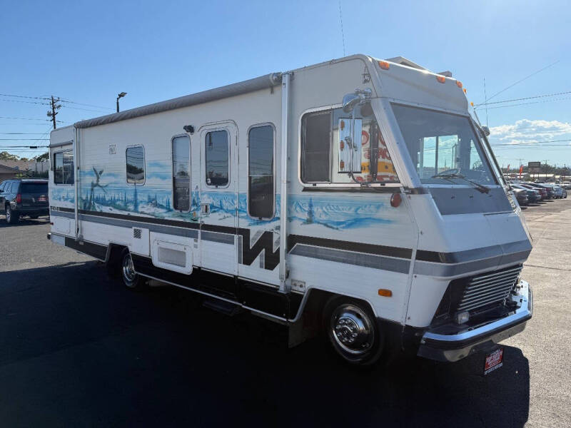 1983 Chevrolet P30 Motorhome Chassis