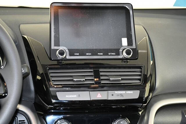 2026 Mitsubishi Eclipse Cross LE