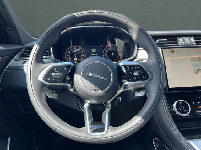 2026 Jaguar F-PACE P250 R-Dynamic S