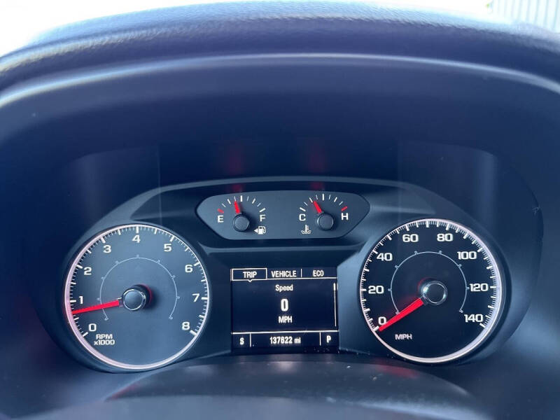 2017 GMC Acadia SLE-2