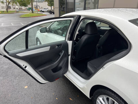 2011 Volkswagen Jetta SEL PZEV