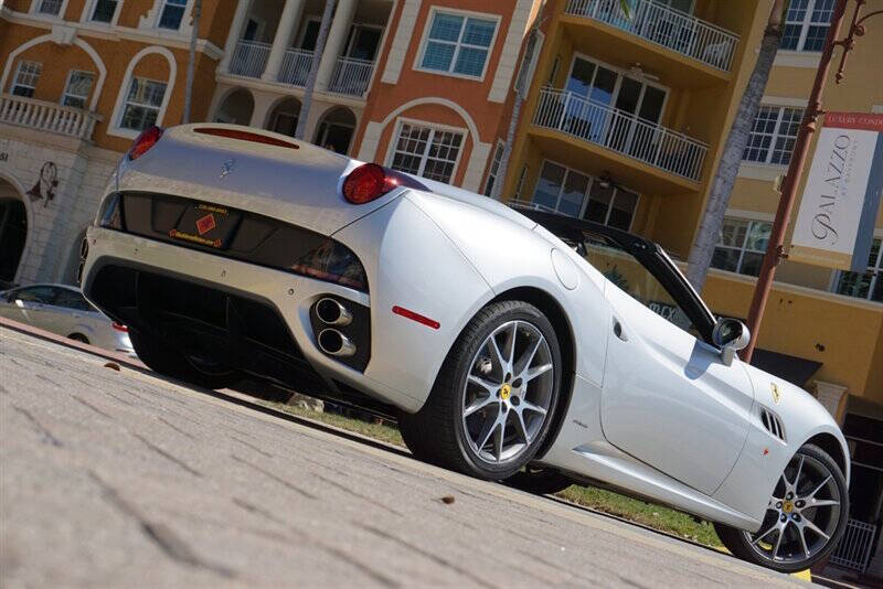 2011 Ferrari California