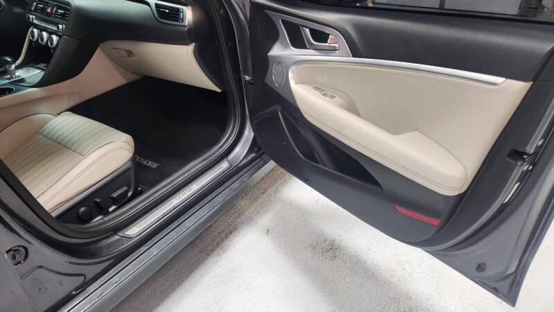 2019 Genesis G70 3.3T Advanced