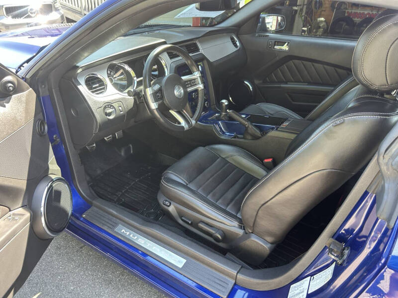 2014 Ford Mustang V6 Premium