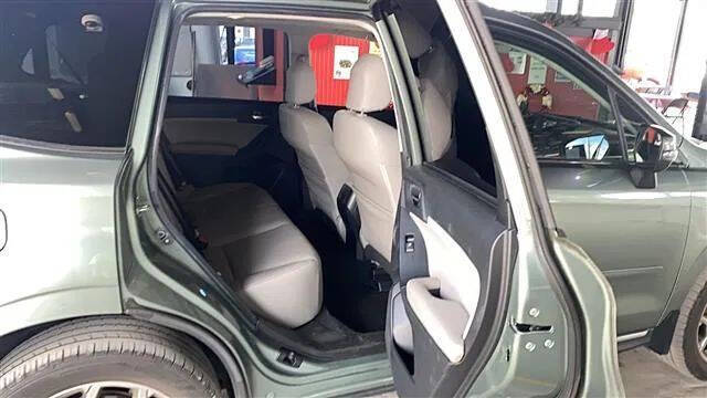 2015 Subaru Forester 2.5i Touring