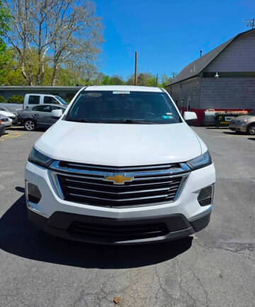 2022 Chevrolet Traverse LT Cloth