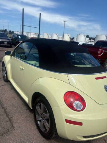 2006 Volkswagen New Beetle Convertible 2.5