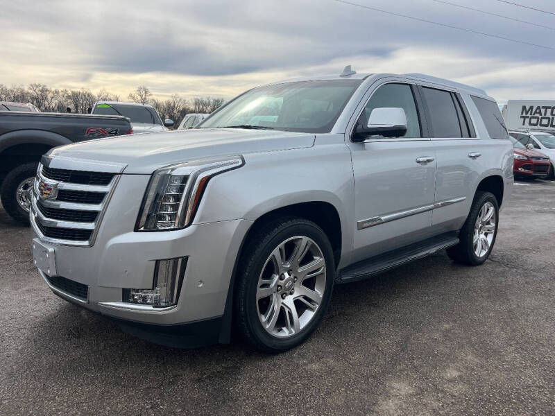 2017 Cadillac Escalade for sale at SOUTH COUNTY AUTO CENTER in Weldon Spring MO