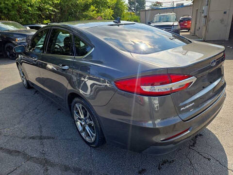 2020 Ford Fusion SEL