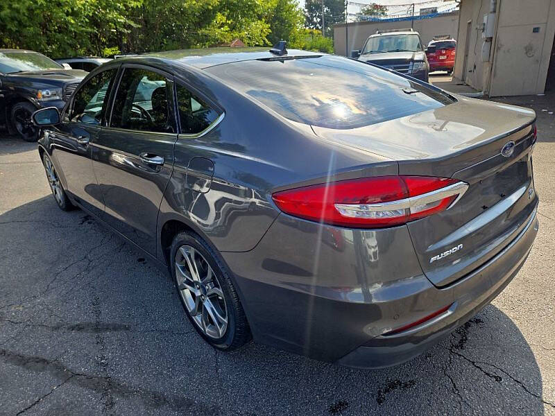 2020 Ford Fusion SEL