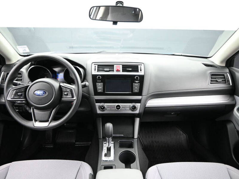 2018 Subaru Outback 2.5i