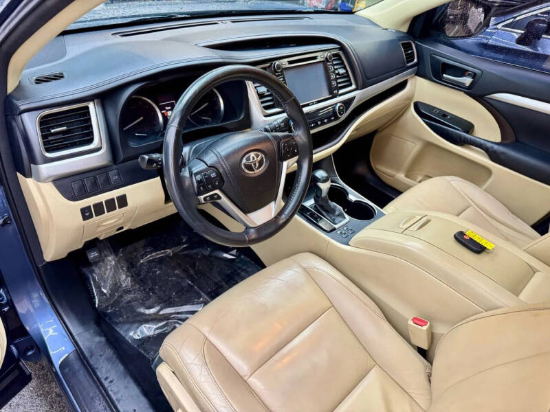 2014 Toyota Highlander XLE