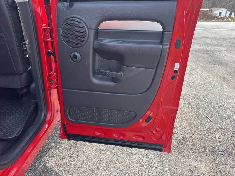 2005 Dodge Ram 2500 SLT