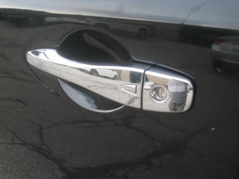 2017 Nissan Pathfinder SV