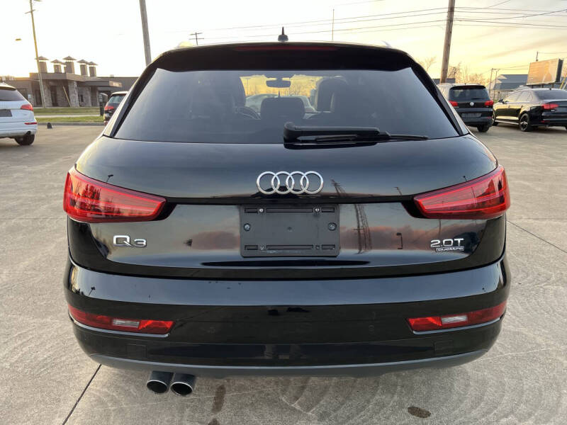 2016 Audi Q3 2.0T quattro Premium Plus