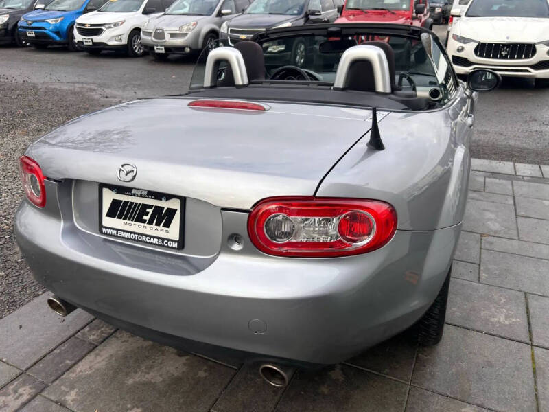 2011 Mazda MX-5 Miata Touring