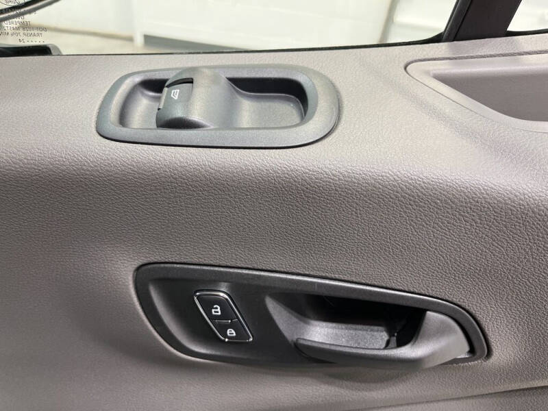 2024 Ford Transit 250