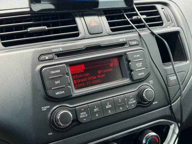 2013 Kia Rio 5-Door LX