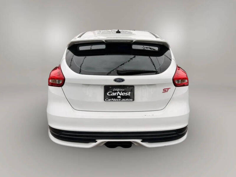 2017 Ford Focus ST
