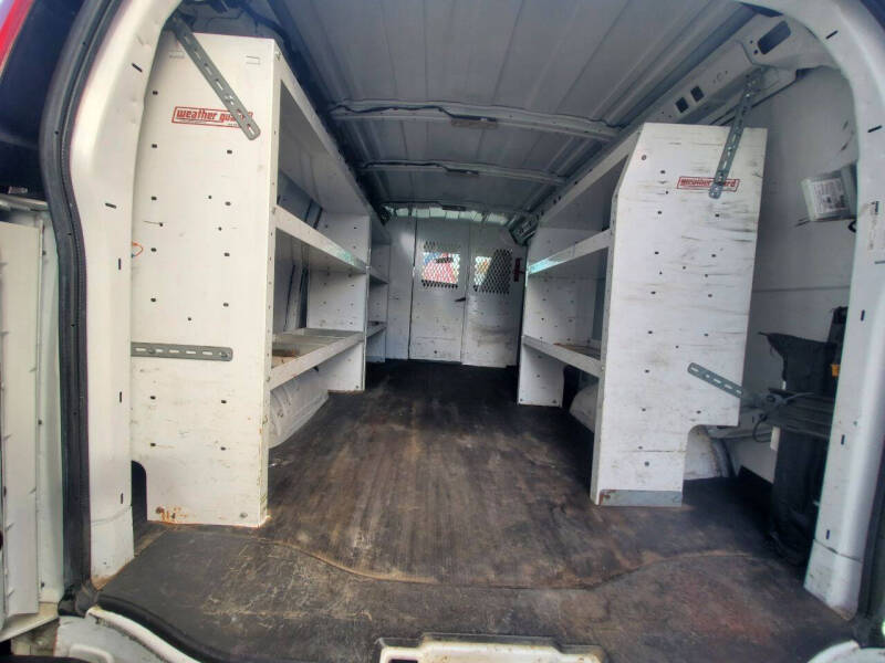 2017 Chevrolet Express 2500