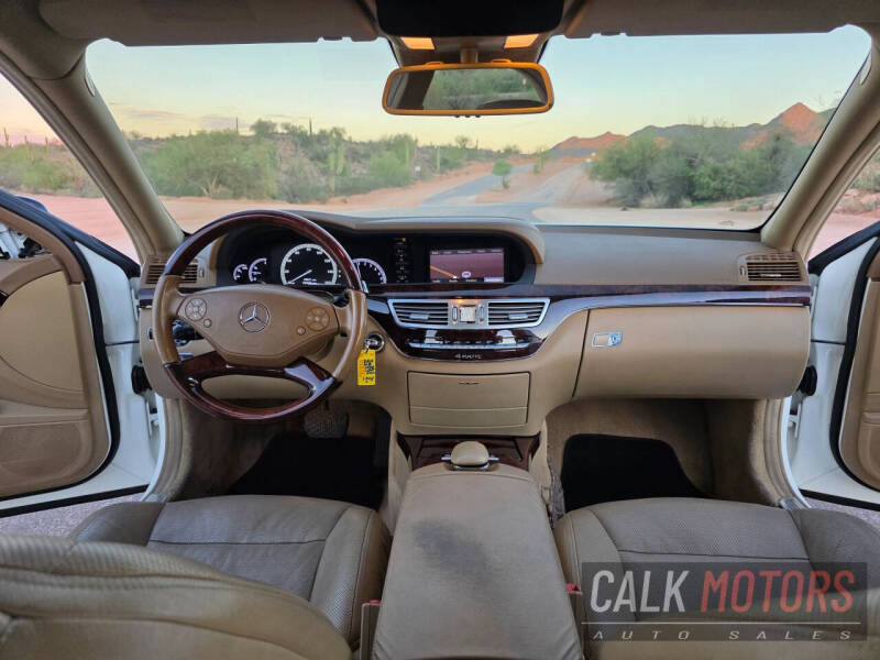 2012 Mercedes-Benz S-Class S 550 4MATIC