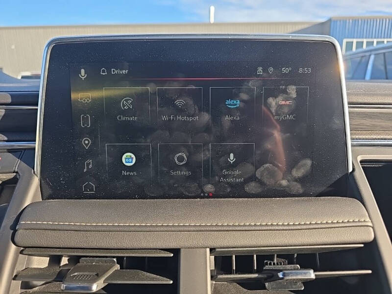 2024 GMC Yukon SLT