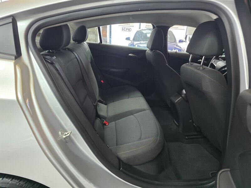 2018 Chevrolet Cruze LS Auto