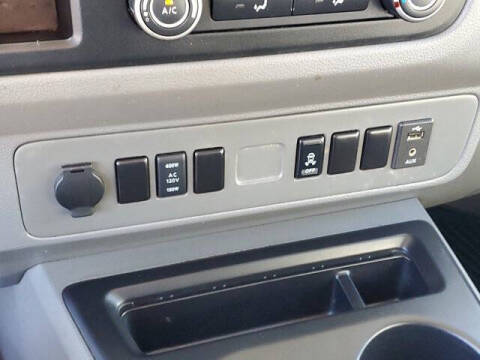 2016 Nissan NV 2500 HD SL