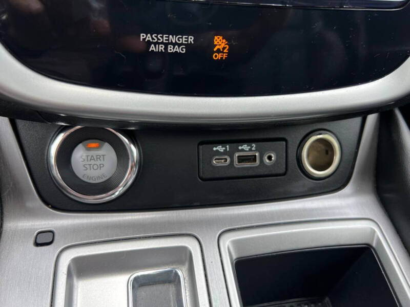 2023 Nissan Murano SL