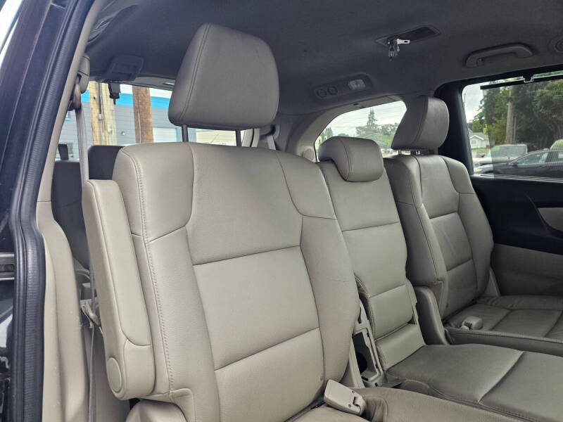 2014 Honda Odyssey Touring