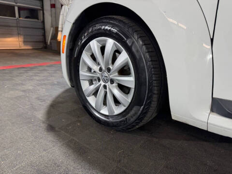2015 Volkswagen Beetle