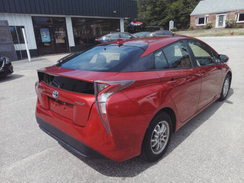 2016 Toyota Prius Two