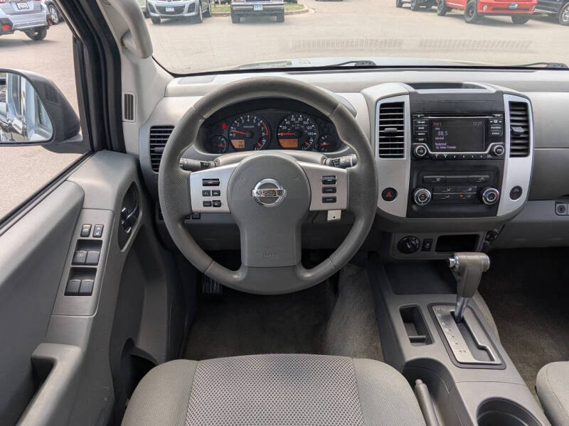 2017 Nissan Frontier SV