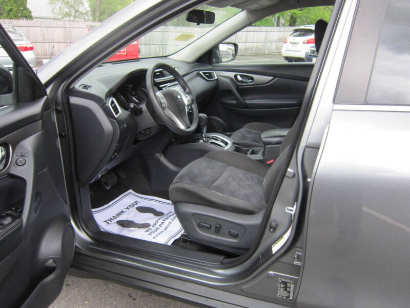 2015 Nissan Rogue S